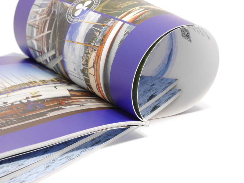 Jahresberichte mit Softcover